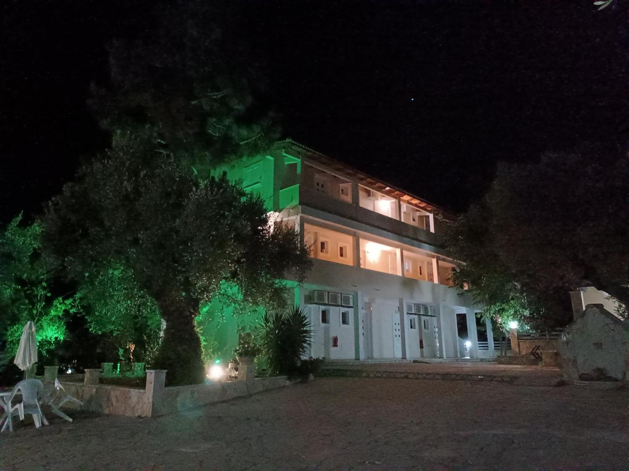 Pouliezos Koklanis Zante Apartments 알리케스 외부 사진